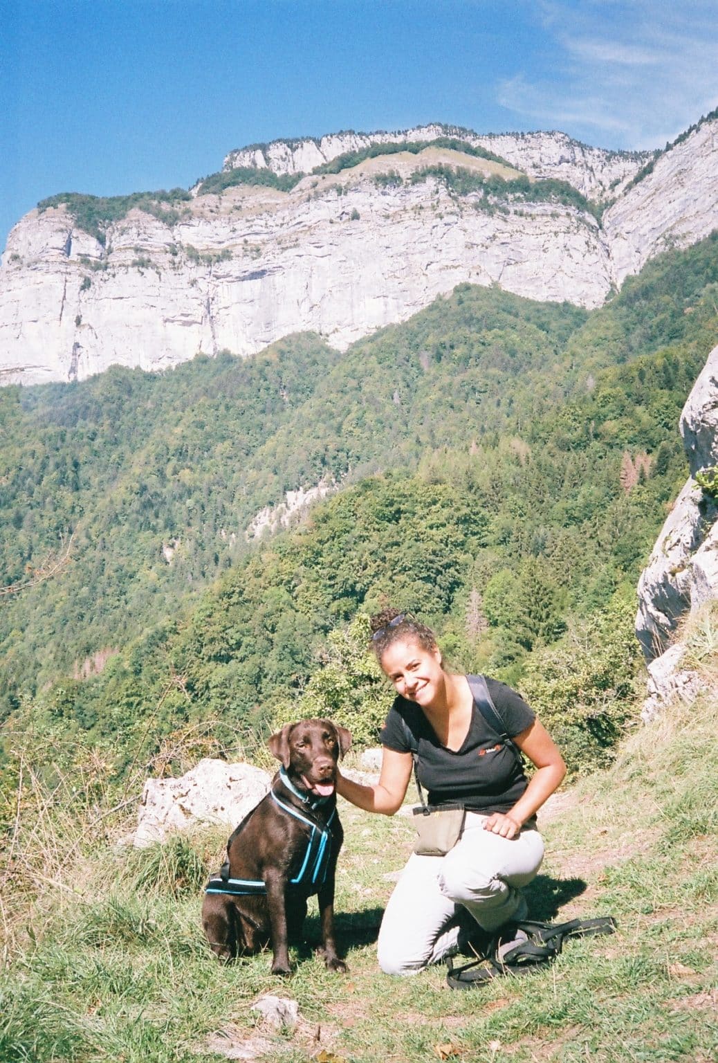 Chloé, étudiante de la Formation Cynologiste